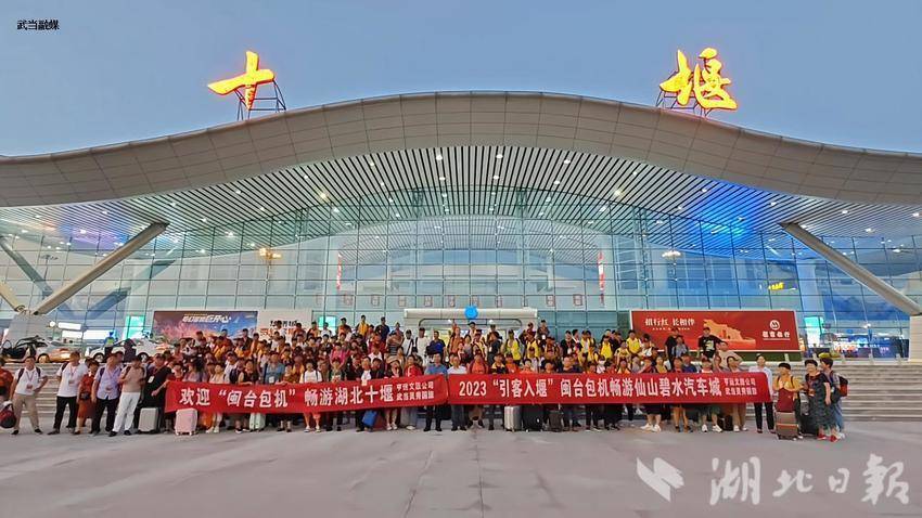 新匍京娱乐场注册送518